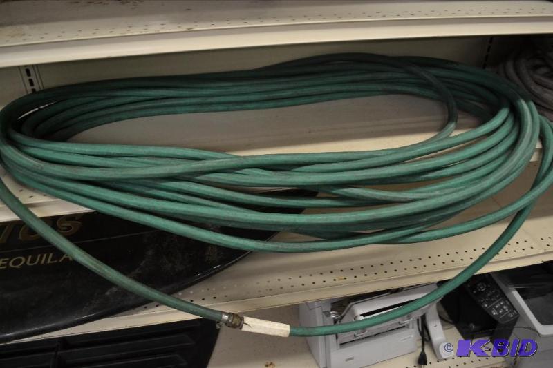 lot 200 image: Garden Hose