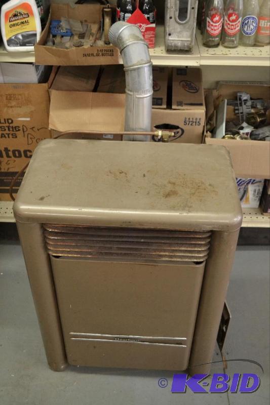 lot 34 image: Propane Heater