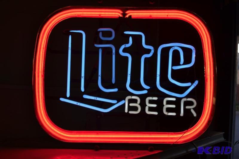 lot 49 image: Miller Light Neon Sign