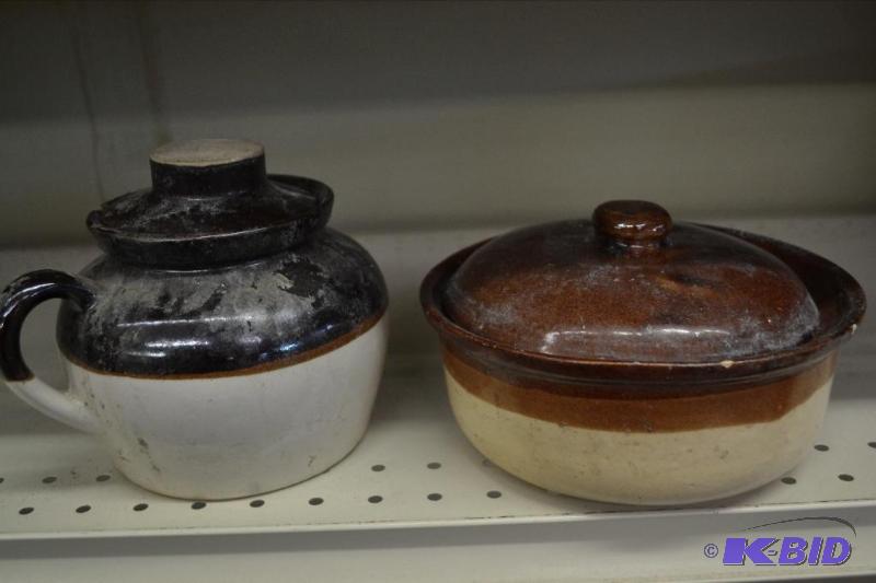 lot 73 image: Two Bean Pots