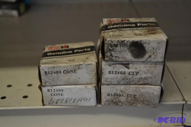 lot 81 image: Case IH Bearings