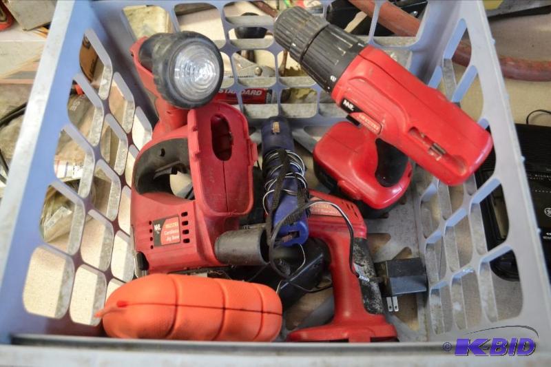 lot 92 image: Mit 4 Piece Kit with Two Batteries