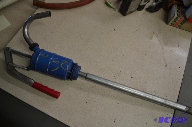 lot 96 image: Oil Pump