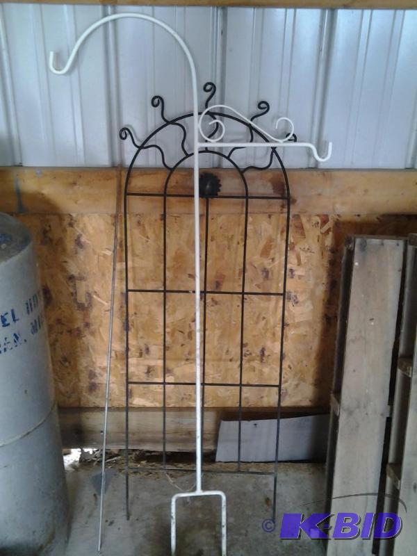 Garden Ornamental and Hook