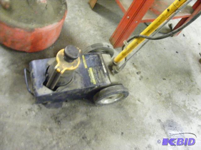 lot 37 image: Blue Point, 22 ton, Air Jack. may need to be ...