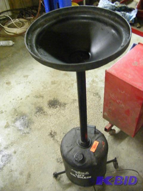lot 42 image: Under the hoist Oil Drain Pan, telescoping. O...