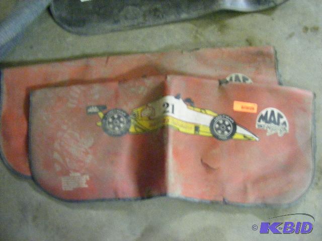 lot 53 image: 2 Craftsman Fender Covers and  2 Mac Fen...