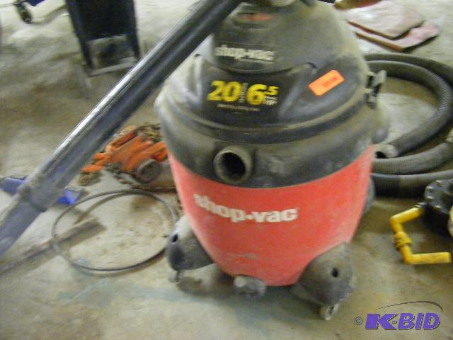 lot 57 image: Shop Vac, 20 gallon, wetdry utility vac. 6.5...