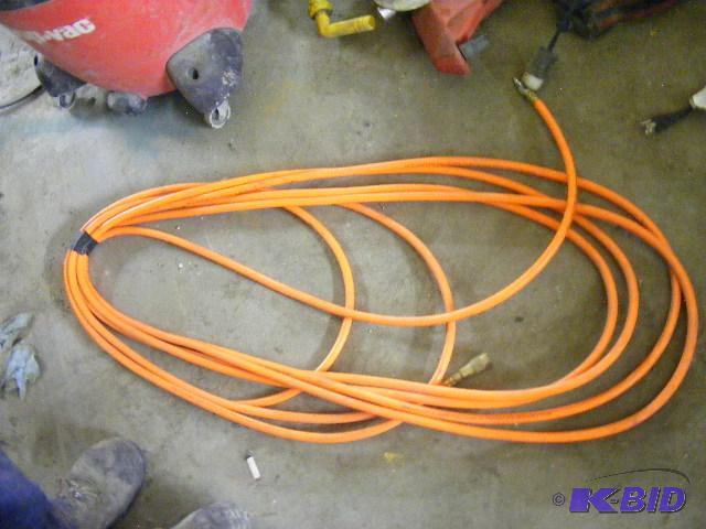 lot 59 image: 38 air hose...