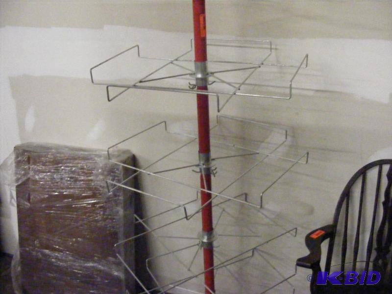 Red WireMetal Stand, 5 shelves. Shelves do n...