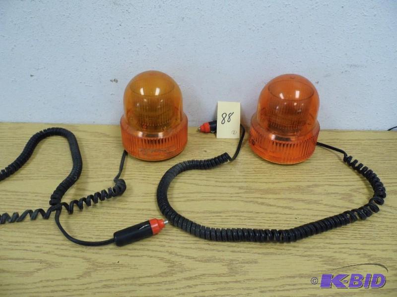 2 Amber Lights