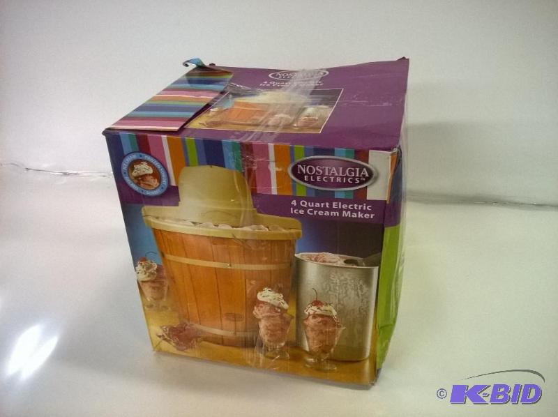 lot 21 image: Nostalgia Electrics ICMP400WD Old Fashioned Ice Cream Maker
