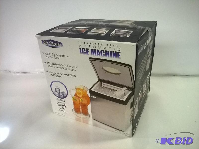 lot 23 image: MaxiMatic MIM-5802 Mr Freeze Portable Ice Maker