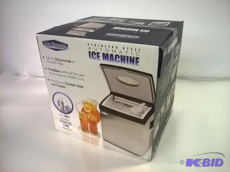 lot 70 image: MaxiMatic MIM-5802 Mr Freeze Portable Ice Maker