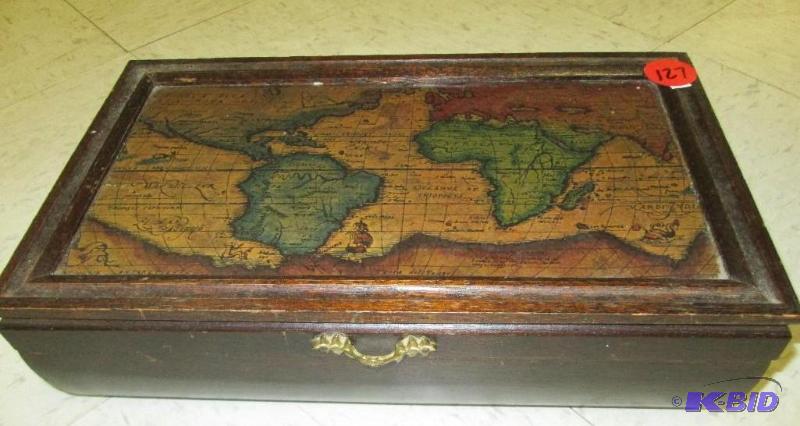 lot 127 image: Vintage globe topped box...