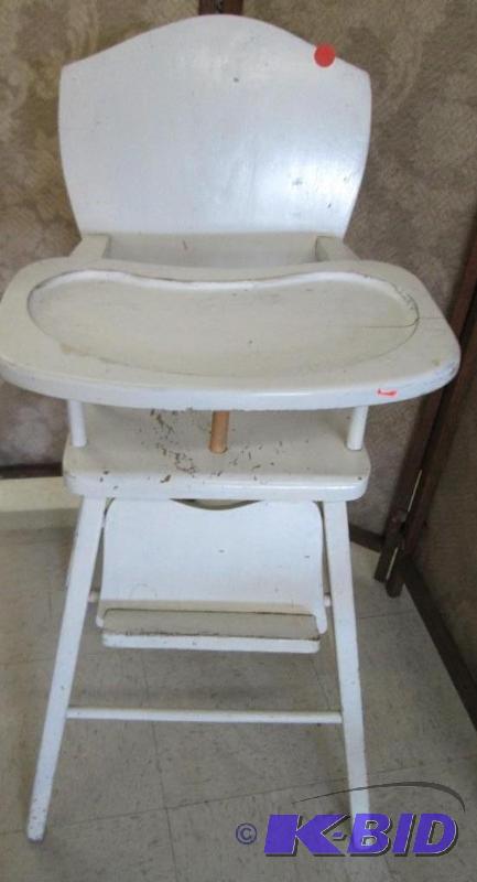 lot 18 image: Vintage high chair...