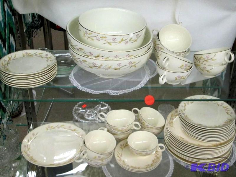 lot 49 image: Fine china Harvest by Universal Ballerina war...