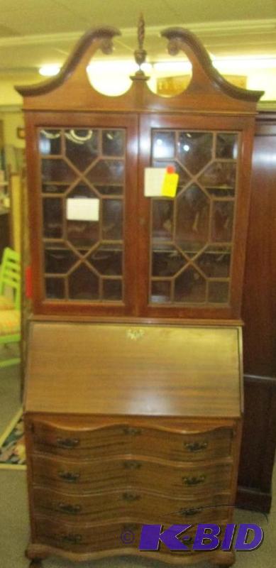 lot 52 image: Curio cabinet, with key and working locks. Al...