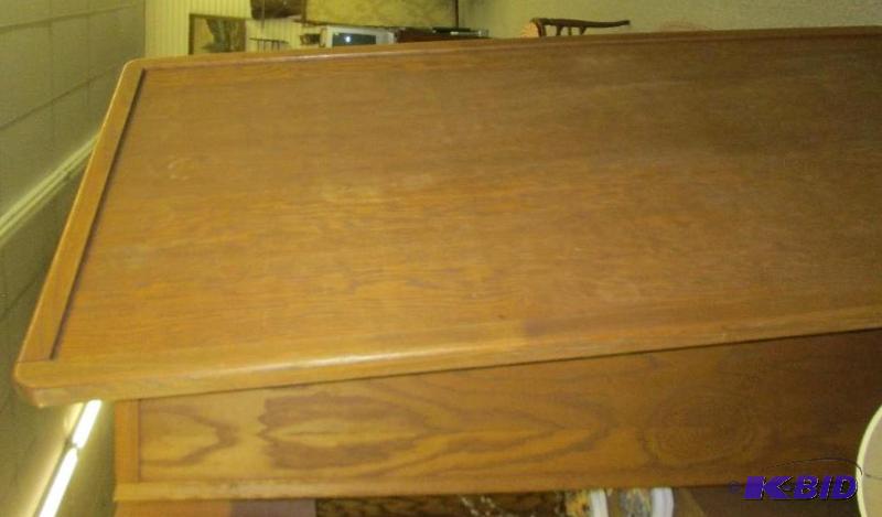 lot 91 image: 39 x 79 inch finished box, stands 16 inches t...