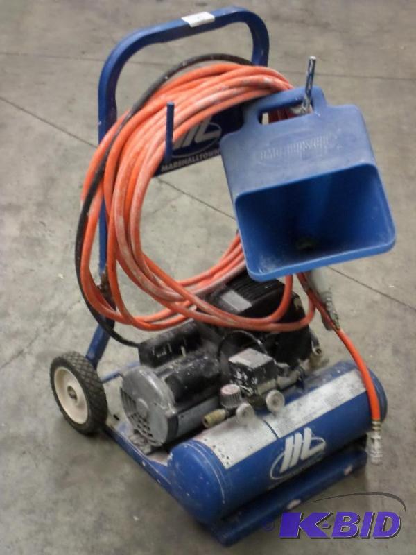 lot 2 image: Marshalltown Trowel Co. Model HC125 Duo-Flex ...