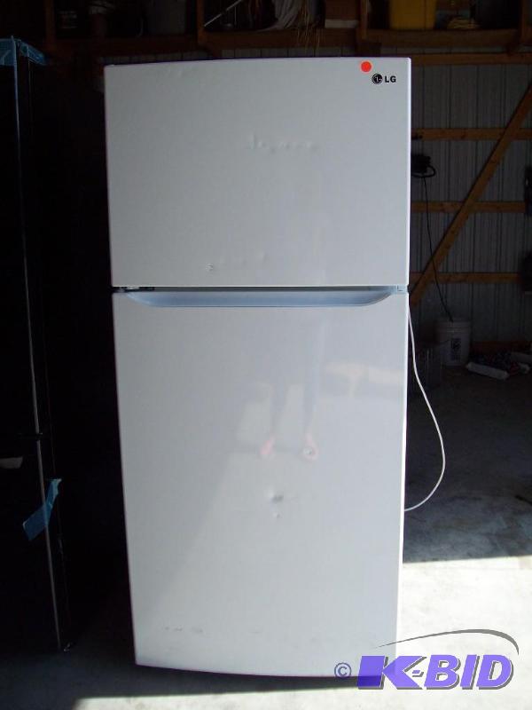 Refigerator