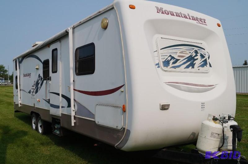 Moorhead Liquidation Camper Auction KBID