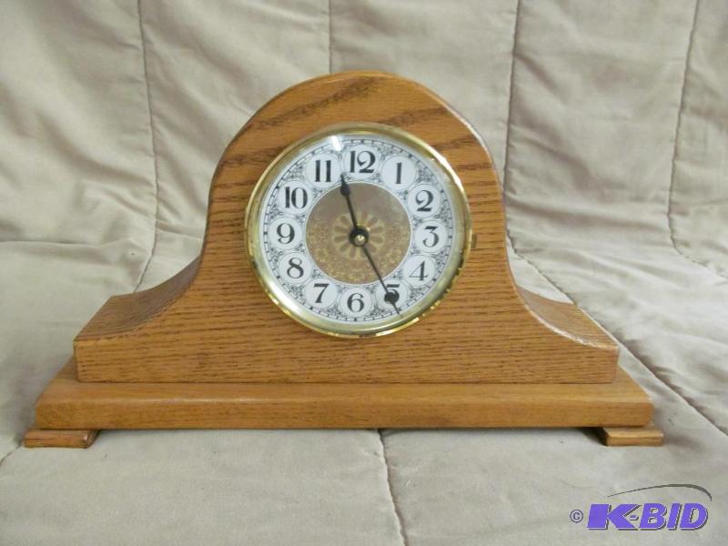 lot 117 image: Clock