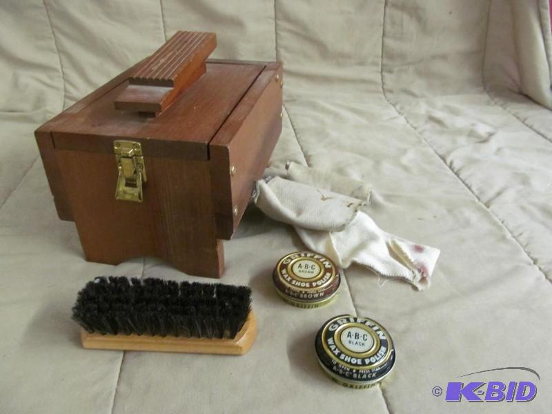 lot 118 image: Vintage