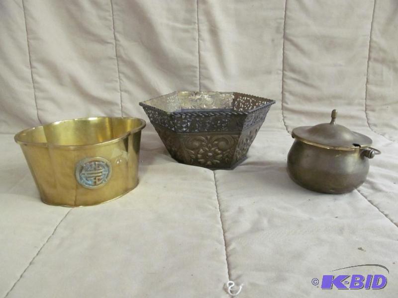 lot 126 image: Brass