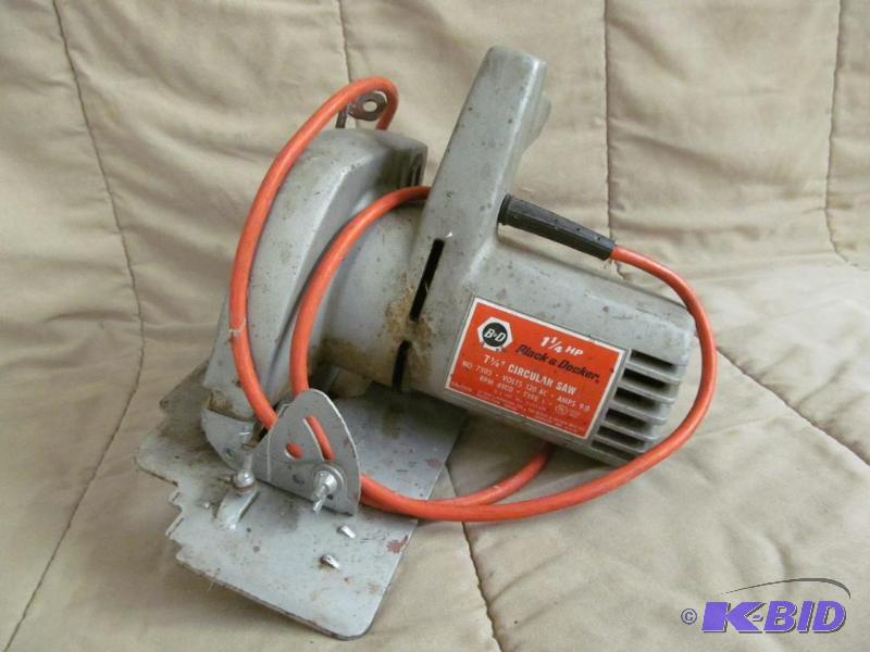 lot 14 image: Tool