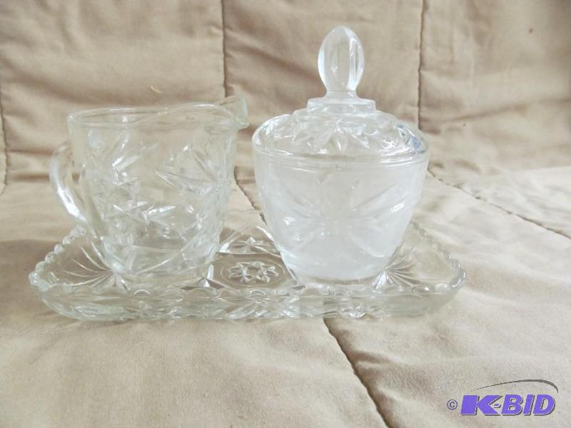 lot 148 image: Glassware