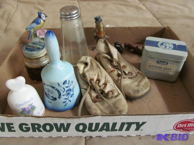 lot 156 image: Advertising