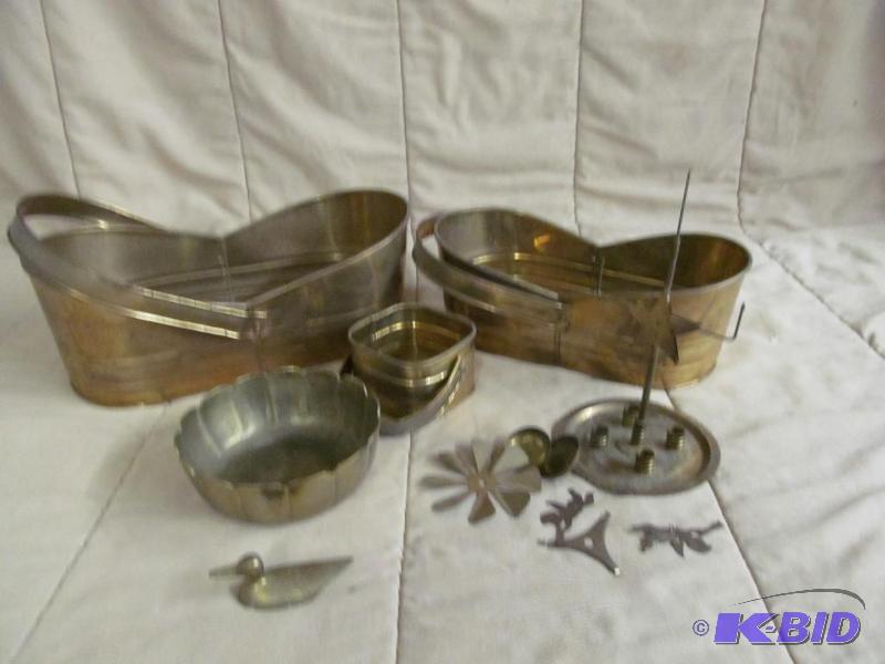 lot 163 image: Brass