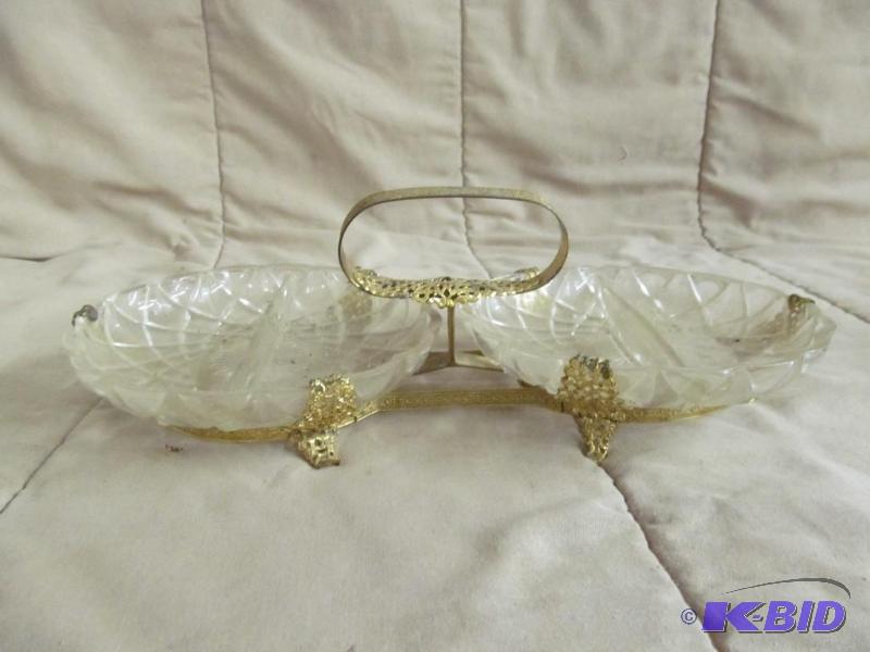 lot 169 image: Tray