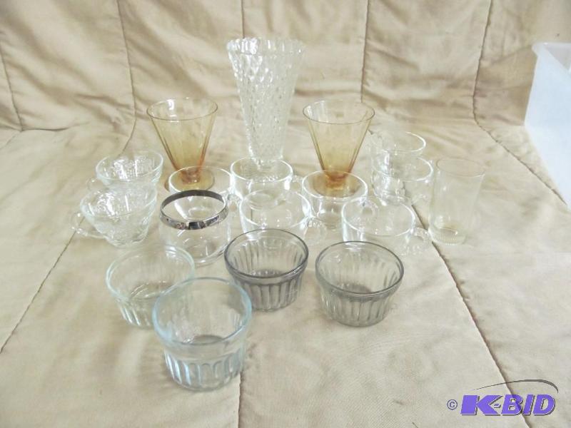 lot 170 image: Glassware