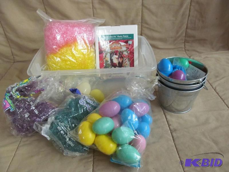 lot 198 image: Easter