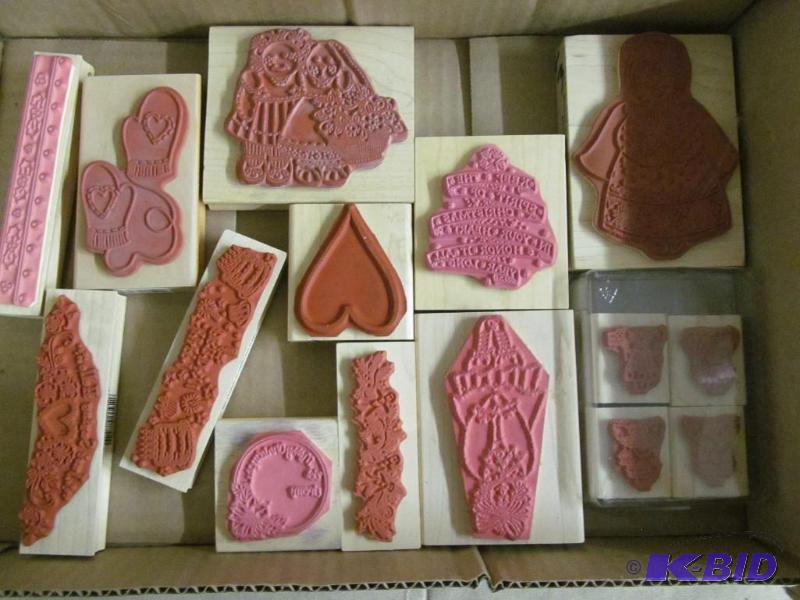 lot 63 image: Arts and Crafts