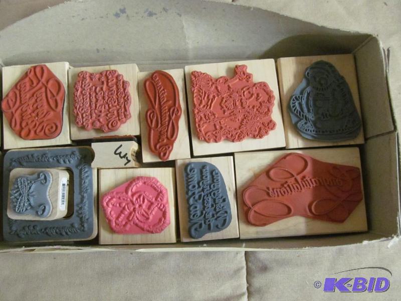 lot 70 image: Arts and Crafts