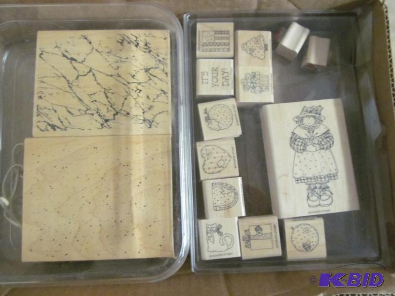 lot 71 image: Arts and Crafts