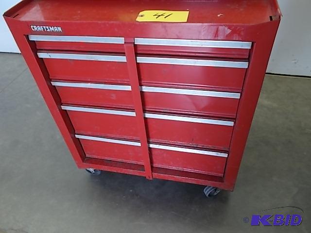 lot 41 image: Craftsman 5 Drawer Rolling Tool Chest...