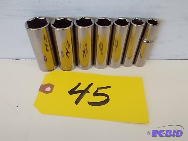 lot 45 image: Craftsman 7 pcs. 6 Point Deep Sockets, 38-3...