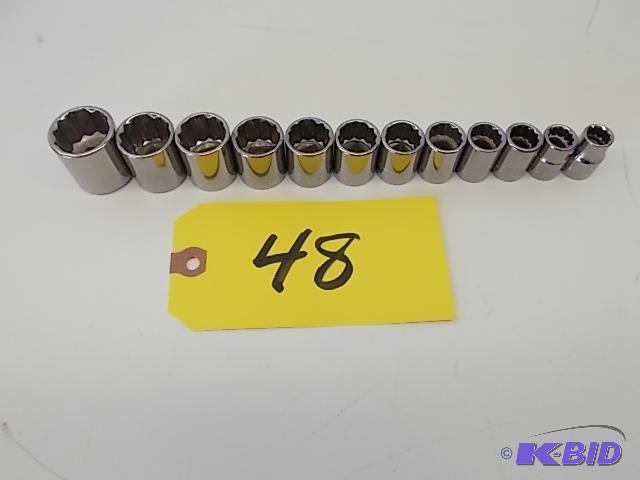 lot 48 image: Craftsman 12 pcs. 12 Point Sockets, 9-21 x 3...