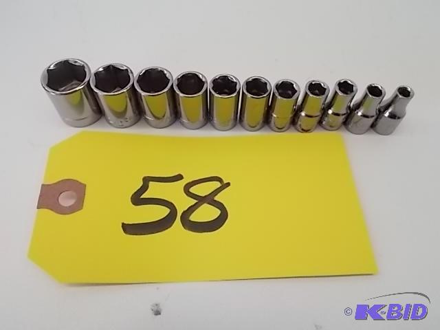 lot 58 image: Craftsman 11 pc. 6 Point Sockets, 532-916 X...