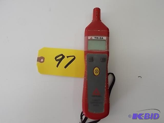 lot 97 image: Amprobe TH-2A Humidity & Temperature Mete...
