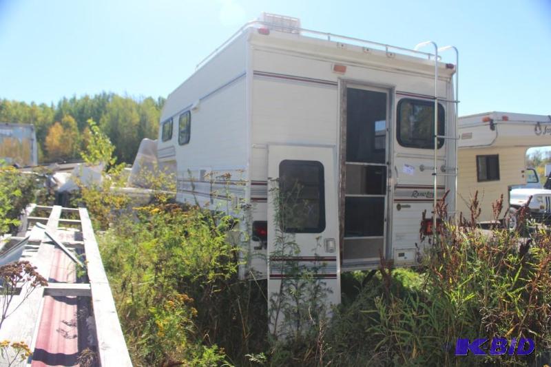 lot 15 image: Real-Lite Real-Lite Puc Model Truck Camper...