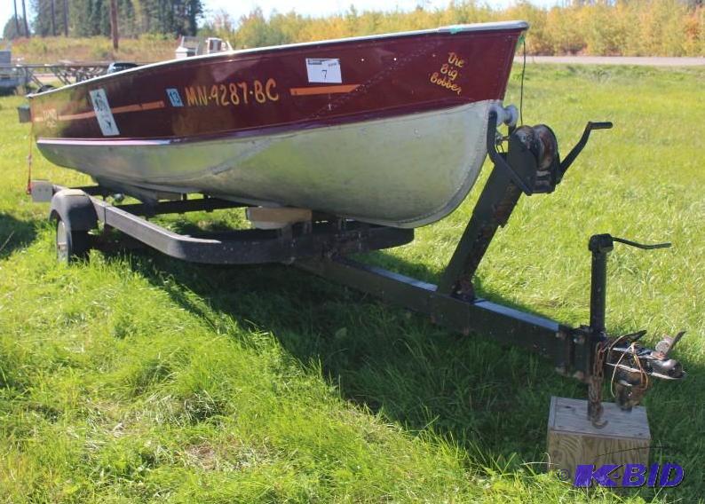 lot 7 image: Lund Metal Craft Aluminum Boat &quotThe Big...