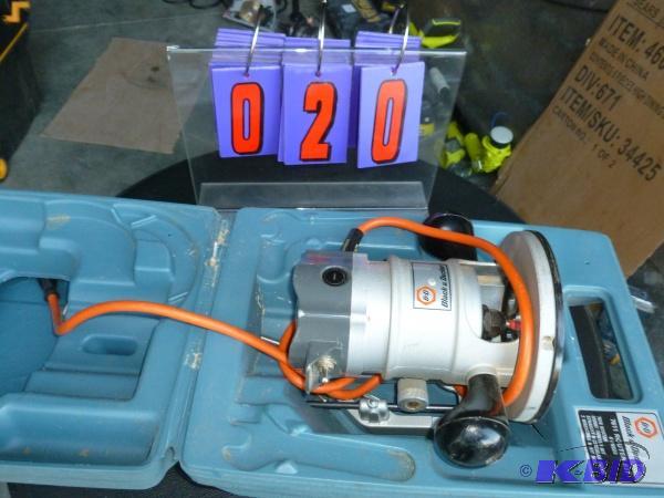 lot 20 image: Black & Decker router with case. Used con...