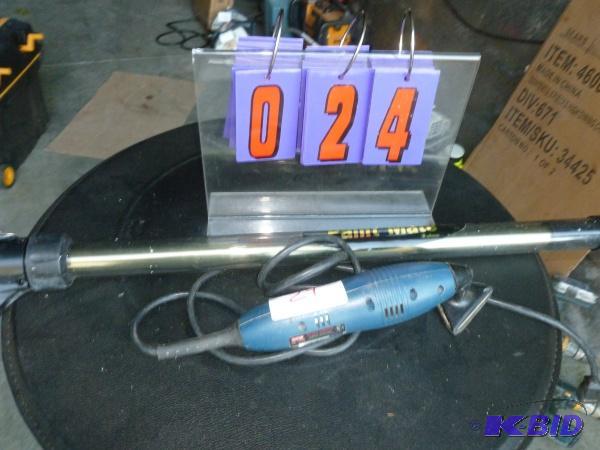 lot 24 image: Ryobi detail sander. and paint mate wand. Use...