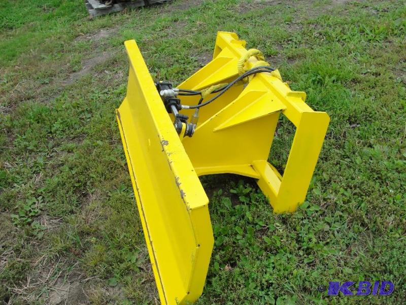 NEW Hydraulic Angling Dozer Blade - Skidsteer...