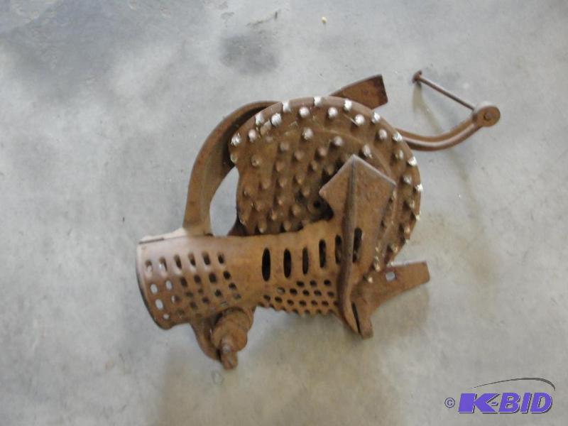 Hand Corn Sheller...